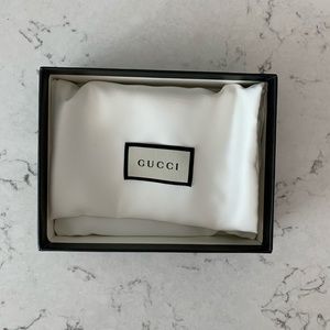 Signature Gucci Card holder (dark brown)